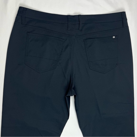 Travis Mathew Mens 5 Pocket Golf Pants 38 x 27 Black Cropped Hemmed B6 - Picture 5 of 8